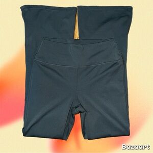 90 Degrees by Reflex Green Flare Leggings